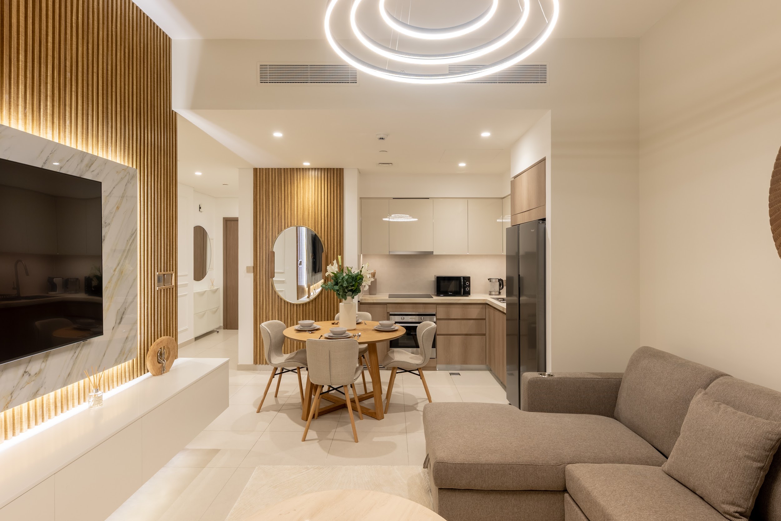 Downtown Dubai 2BR 2